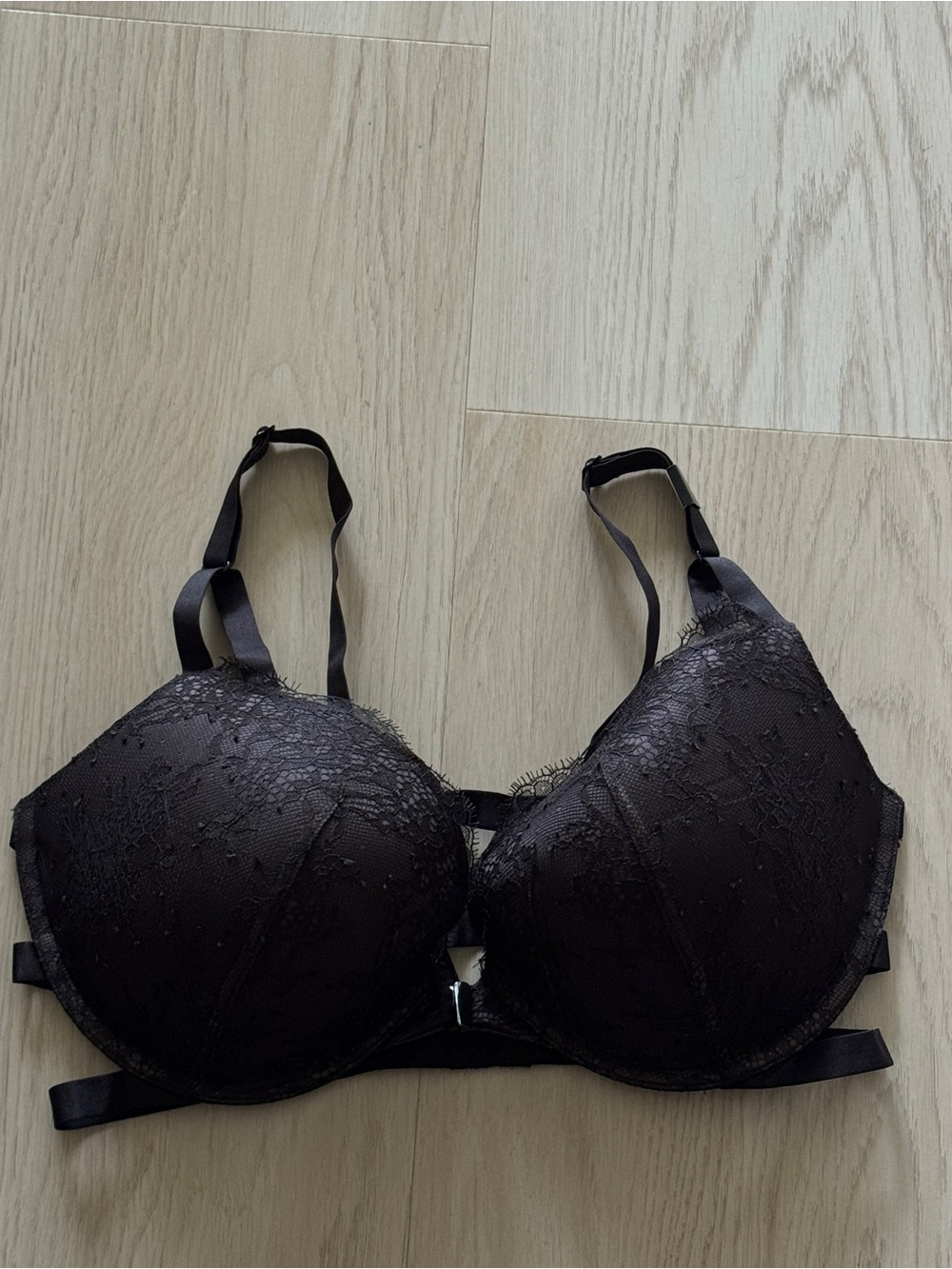 Victoria’s Secret PUSH UP front CLOSE bra STRAPPY ANGEL WING LACE cage BACK 36DD